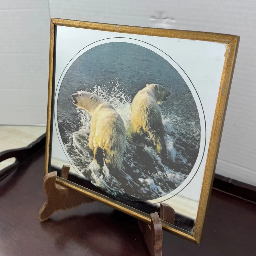 N/A vintage framed